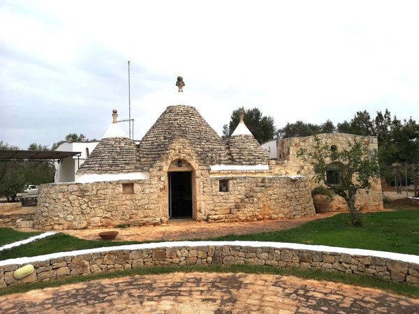 casa indipendente in vendita a San Vito dei Normanni in zona Poggioreale