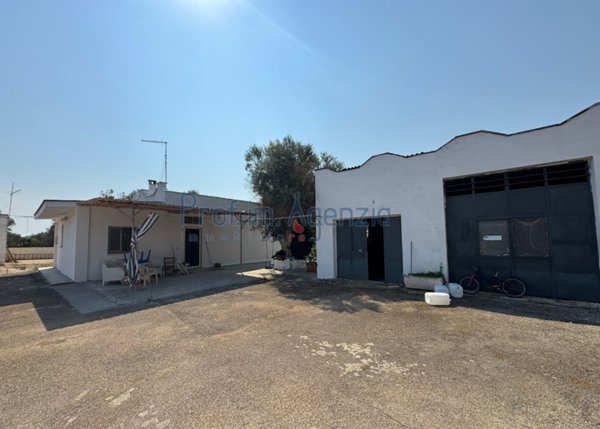 casa indipendente in vendita a San Vito dei Normanni