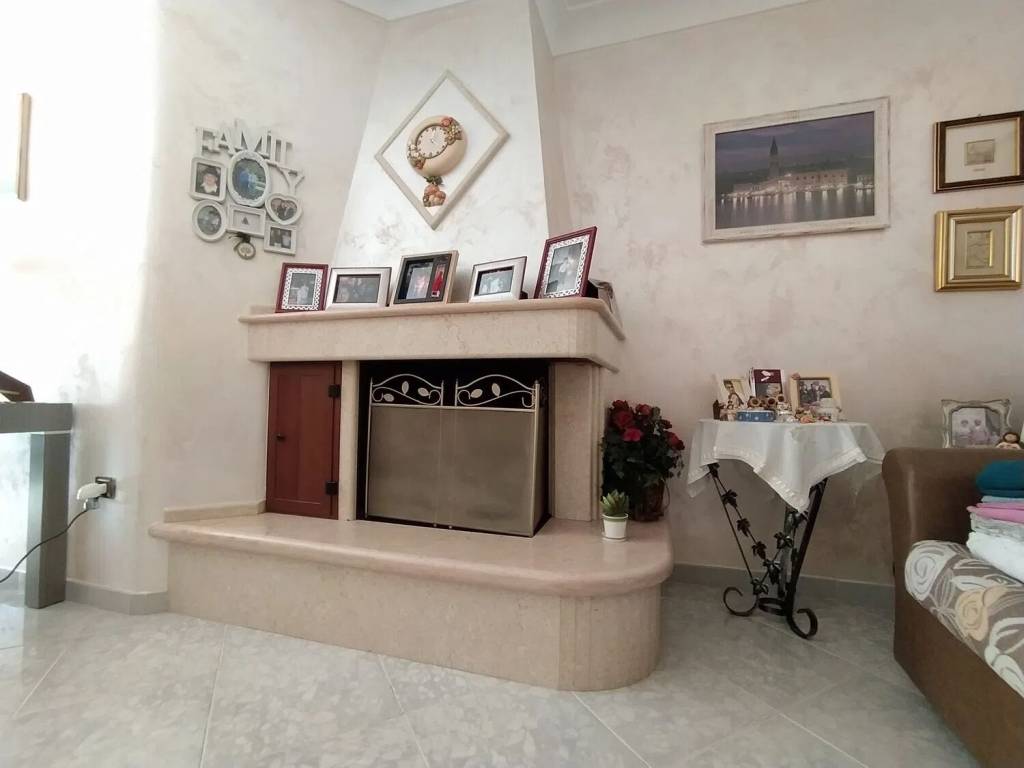 appartamento in vendita a San Vito dei Normanni in zona Conforto