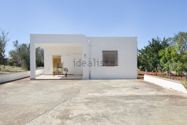 casa indipendente in vendita a San Vito dei Normanni
