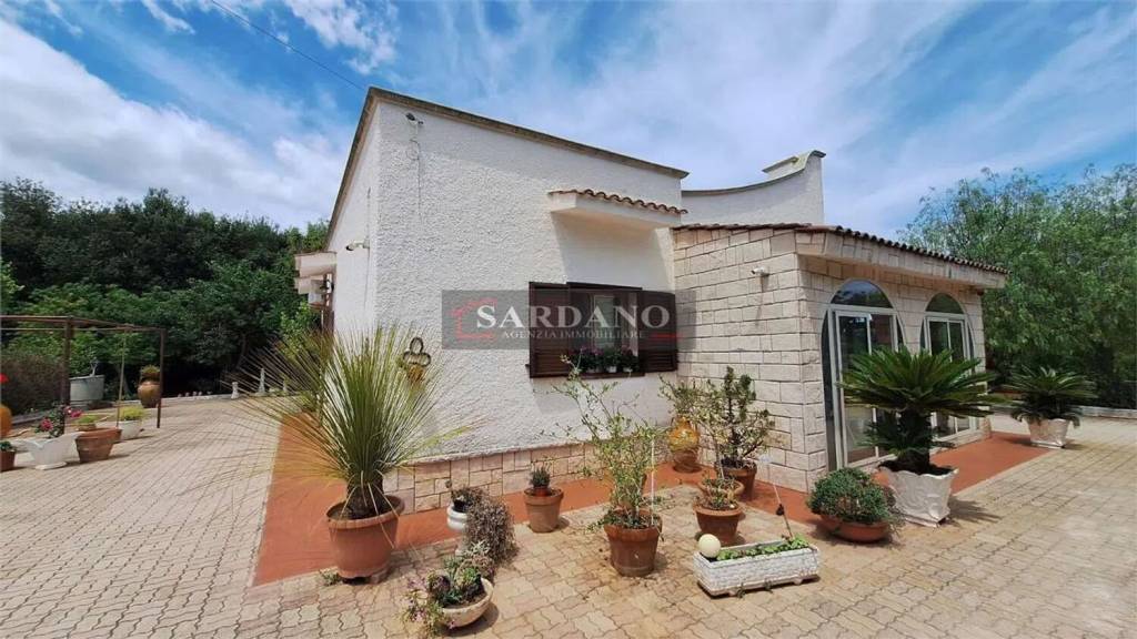casa indipendente in vendita a San Vito dei Normanni