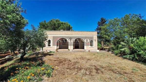 casa indipendente in vendita a San Vito dei Normanni