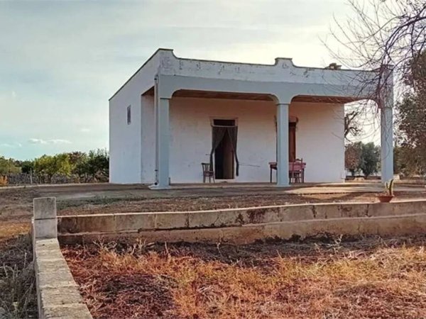 casa indipendente in vendita a San Vito dei Normanni