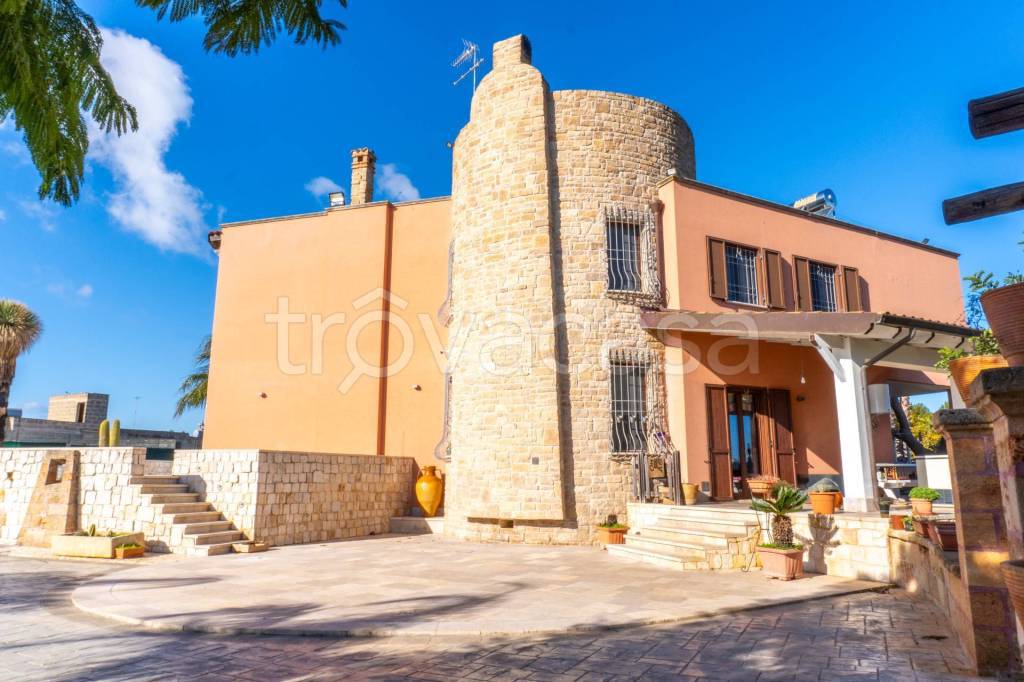 casa indipendente in vendita a San Vito dei Normanni