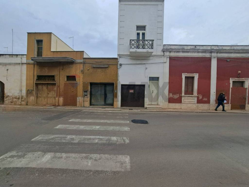 casa indipendente in vendita a San Vito dei Normanni in zona Conforto