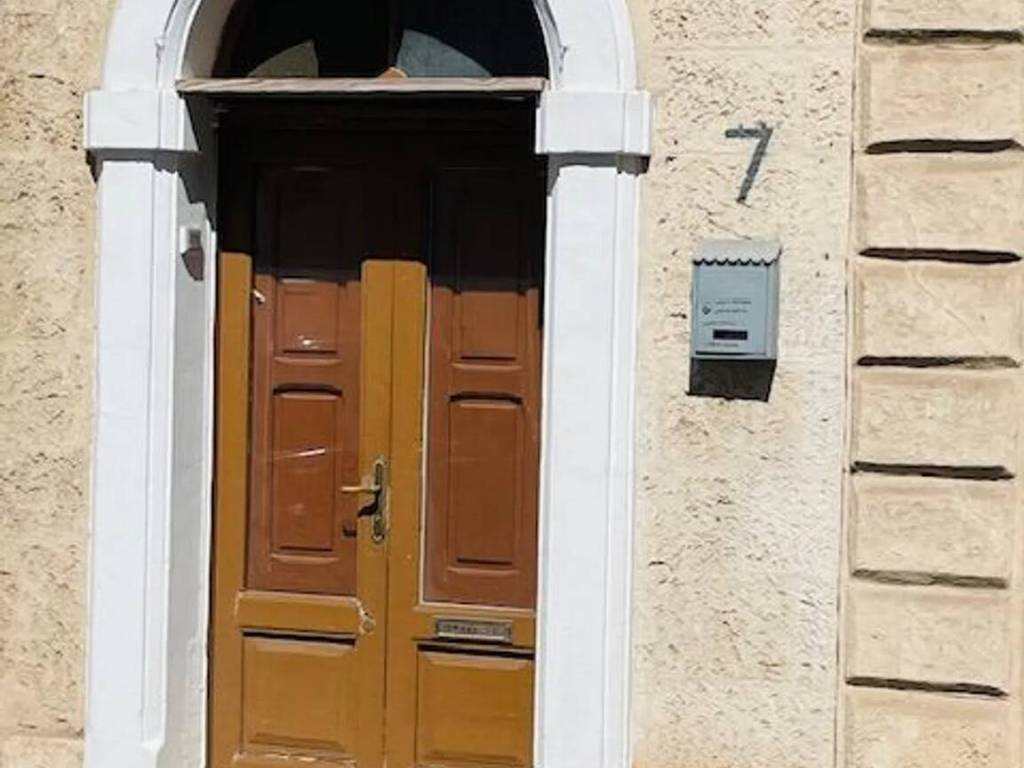 appartamento in vendita a San Vito dei Normanni in zona Centro Storico