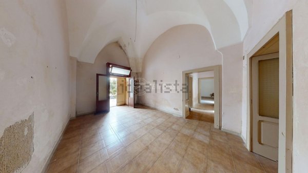 appartamento in vendita a San Vito dei Normanni in zona Centro Storico