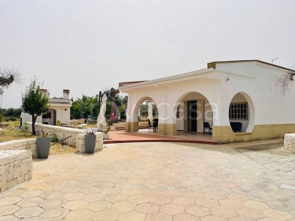 casa indipendente in vendita a San Vito dei Normanni