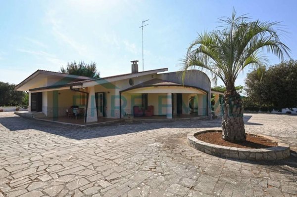 casa indipendente in vendita a San Vito dei Normanni