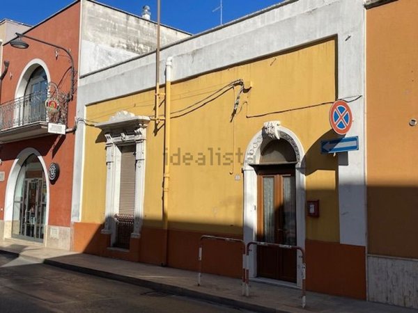 casa indipendente in vendita a San Vito dei Normanni