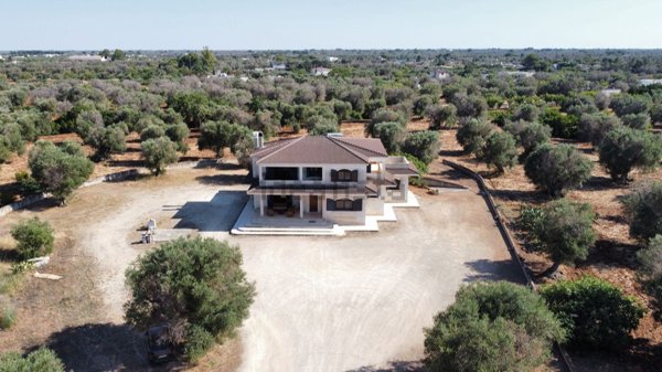 casa indipendente in vendita a San Vito dei Normanni