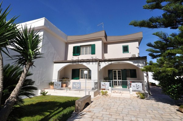 casa indipendente in vendita a San Vito dei Normanni