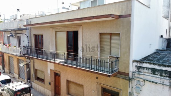 appartamento in vendita a San Vito dei Normanni in zona Centro Storico