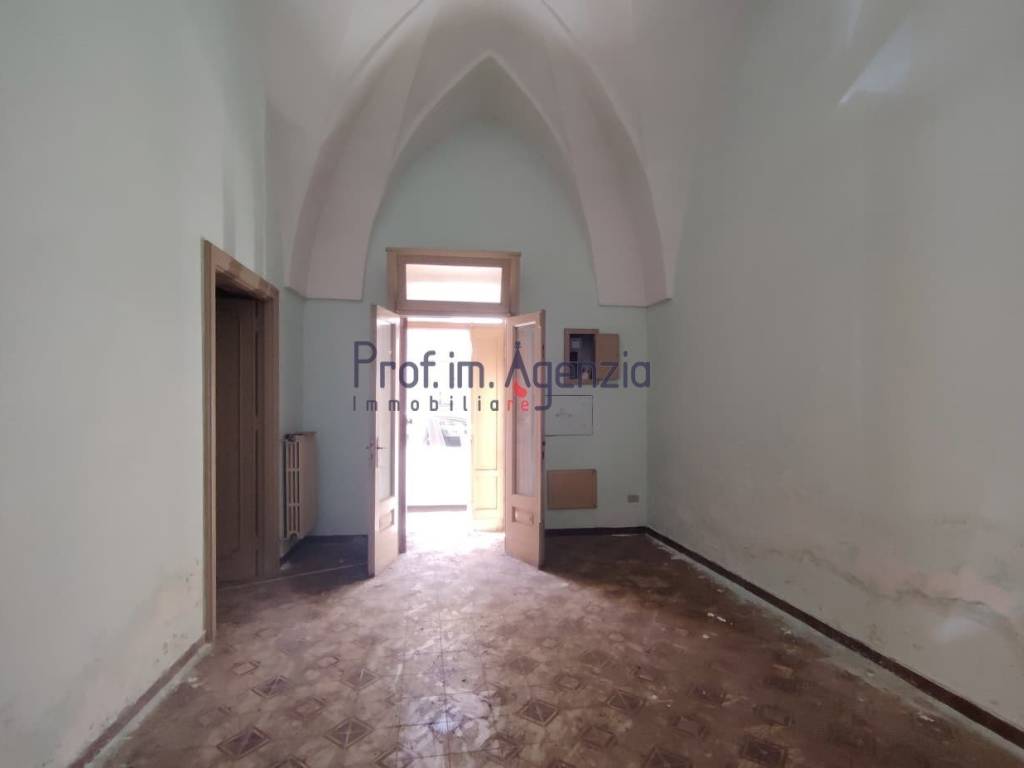 appartamento in vendita a San Vito dei Normanni in zona Centro Storico