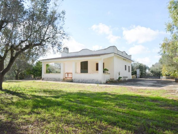 casa indipendente in vendita a San Vito dei Normanni