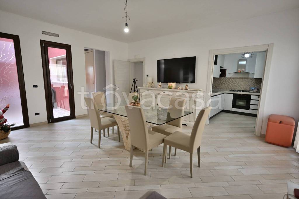 casa indipendente in vendita a San Vito dei Normanni in zona Centro Storico