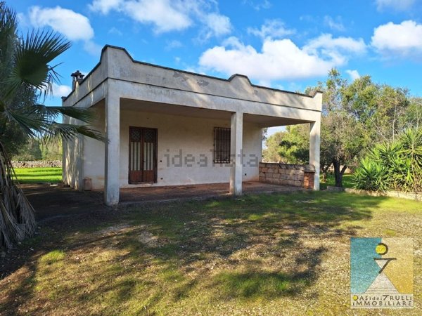 casa indipendente in vendita a San Vito dei Normanni