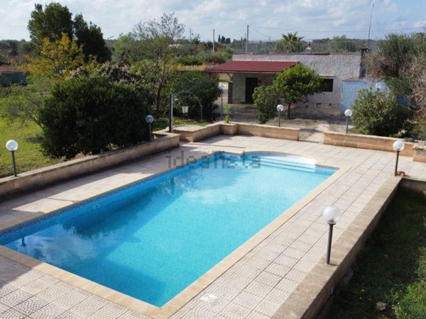 casa indipendente in vendita a San Vito dei Normanni