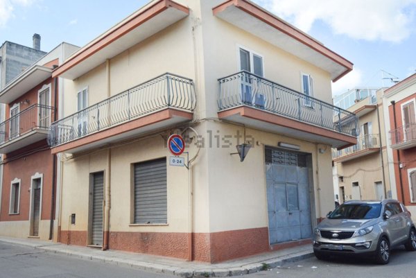 casa indipendente in vendita a San Vito dei Normanni