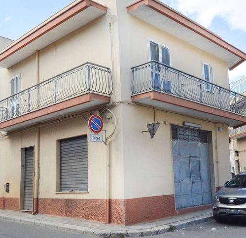 casa indipendente in vendita a San Vito dei Normanni