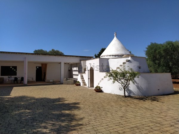 casa indipendente in vendita a San Vito dei Normanni