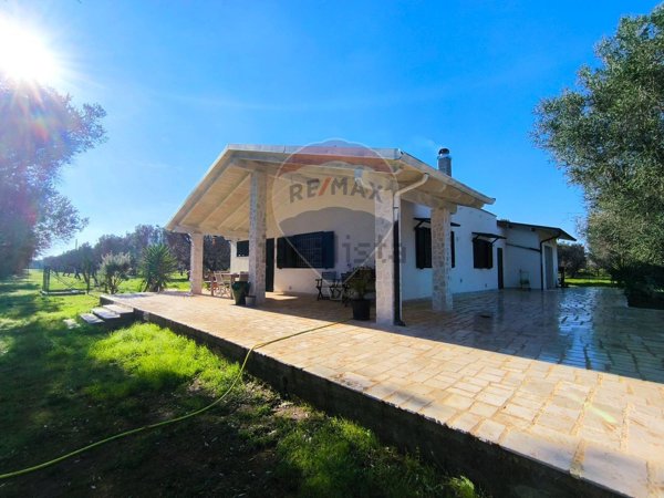 casa indipendente in vendita a San Vito dei Normanni