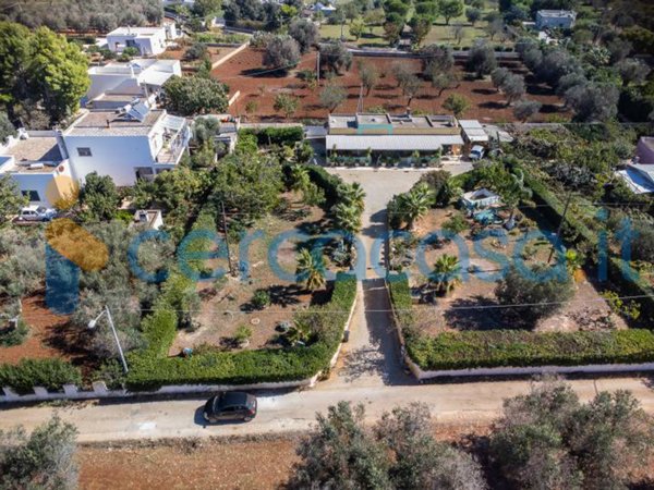 casa indipendente in vendita a San Vito dei Normanni in zona Specchia di Mare