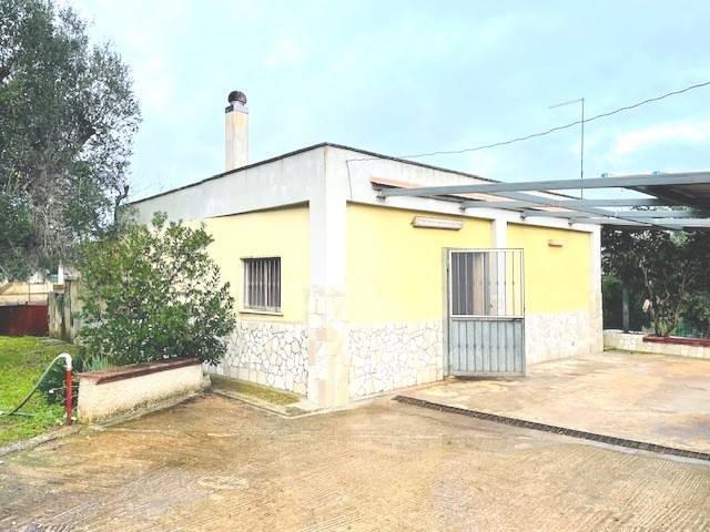 casa indipendente in vendita a San Vito dei Normanni
