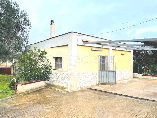 casa indipendente in vendita a San Vito dei Normanni