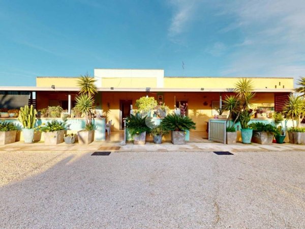 casa indipendente in vendita a San Vito dei Normanni