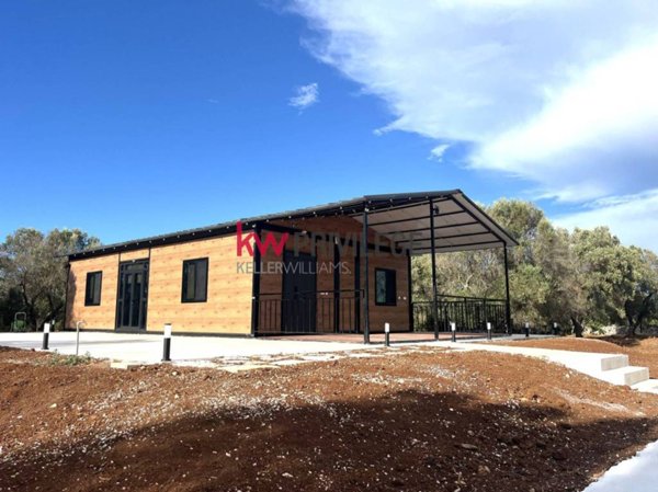 casa indipendente in vendita a San Vito dei Normanni