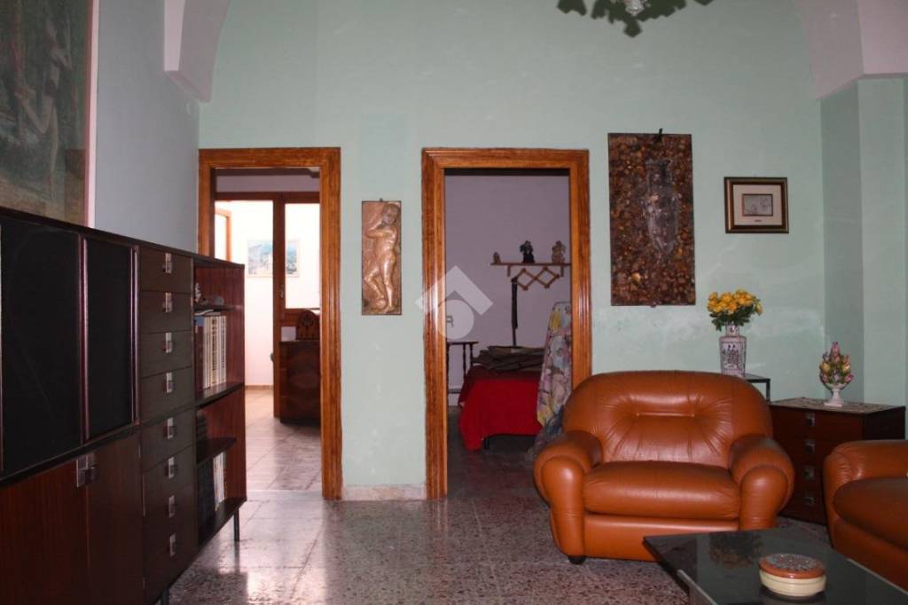 appartamento in vendita a San Vito dei Normanni in zona Centro Storico