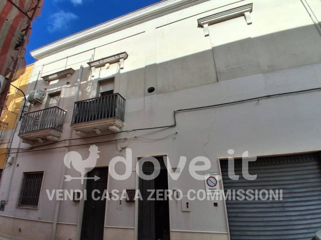appartamento in vendita a San Vito dei Normanni in zona Centro Storico