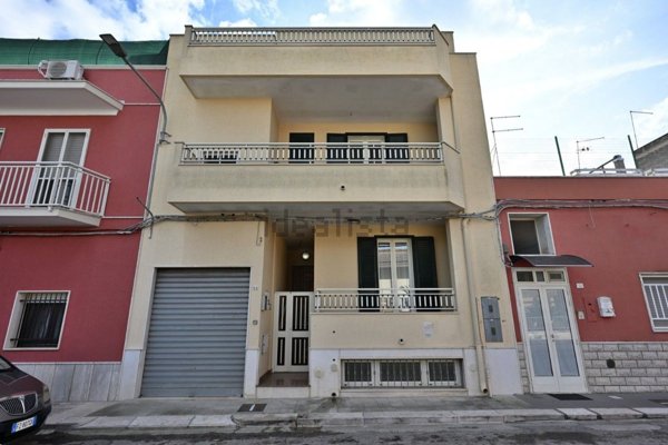 casa indipendente in vendita a San Vito dei Normanni