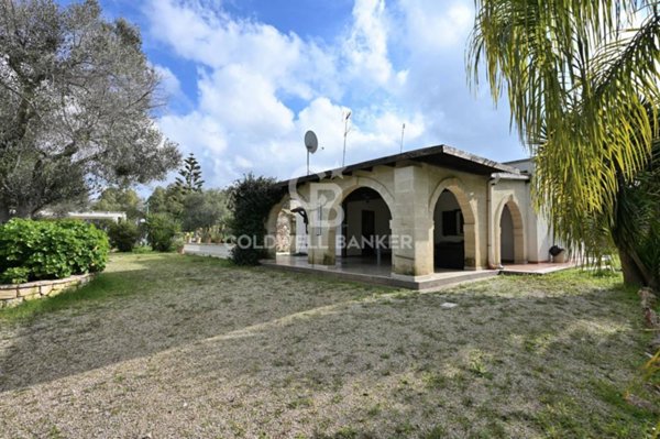 casa indipendente in vendita a San Vito dei Normanni