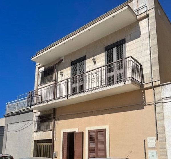 casa indipendente in vendita a San Vito dei Normanni