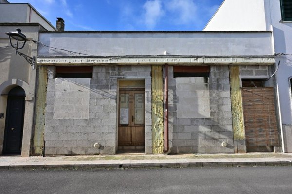 casa indipendente in vendita a San Vito dei Normanni in zona Centro Storico