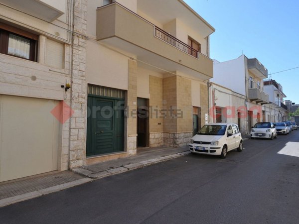 casa indipendente in vendita a San Vito dei Normanni