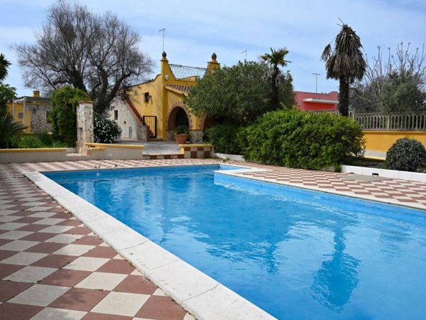 casa indipendente in vendita a San Vito dei Normanni