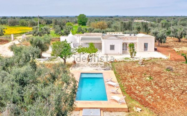 casa indipendente in vendita a San Vito dei Normanni