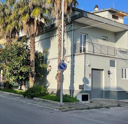casa indipendente in vendita a San Vito dei Normanni