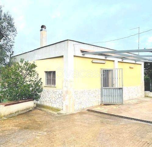 casa indipendente in vendita a San Vito dei Normanni