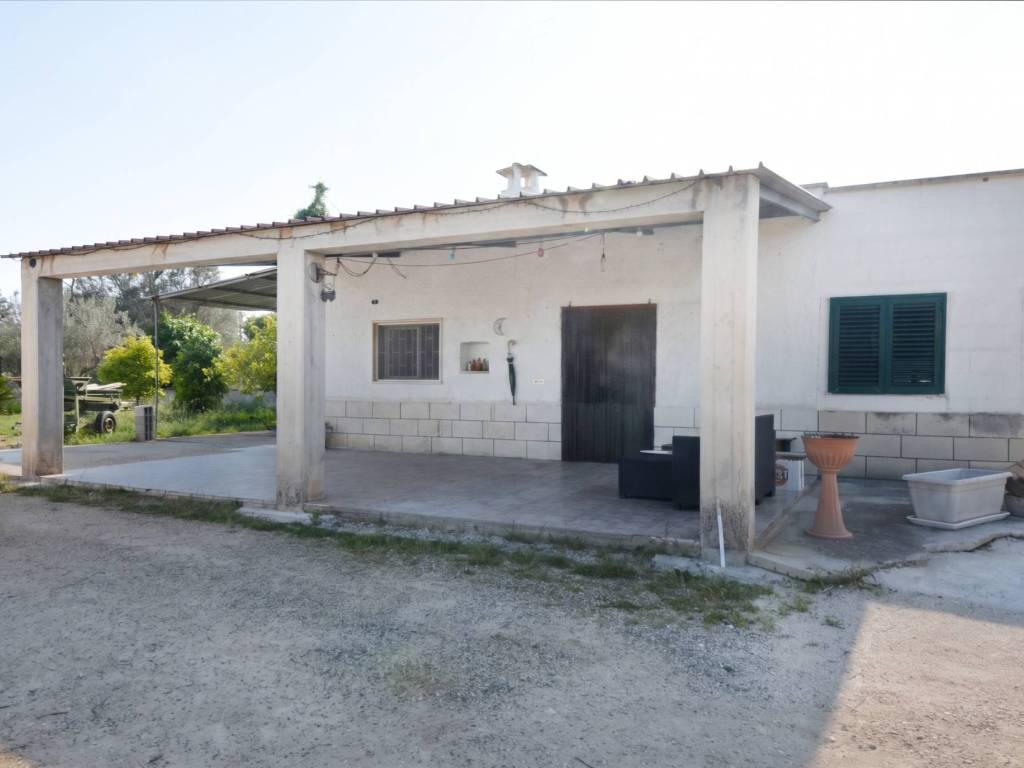 casa indipendente in vendita a San Vito dei Normanni