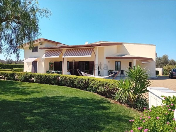 casa indipendente in vendita a San Vito dei Normanni