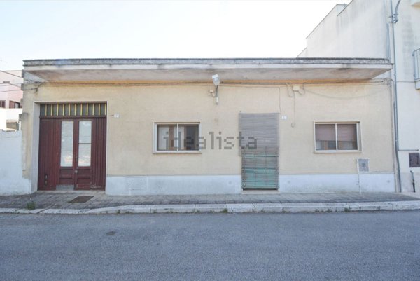 casa indipendente in vendita a San Vito dei Normanni