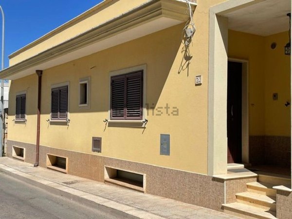 casa indipendente in vendita a San Vito dei Normanni