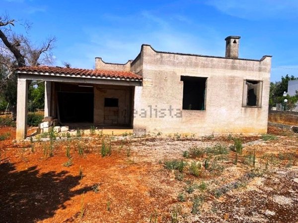 quadrivano in vendita a San Vito dei Normanni in zona Poggioreale
