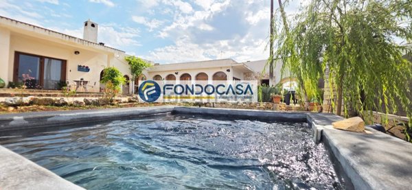 casa indipendente in vendita a San Vito dei Normanni