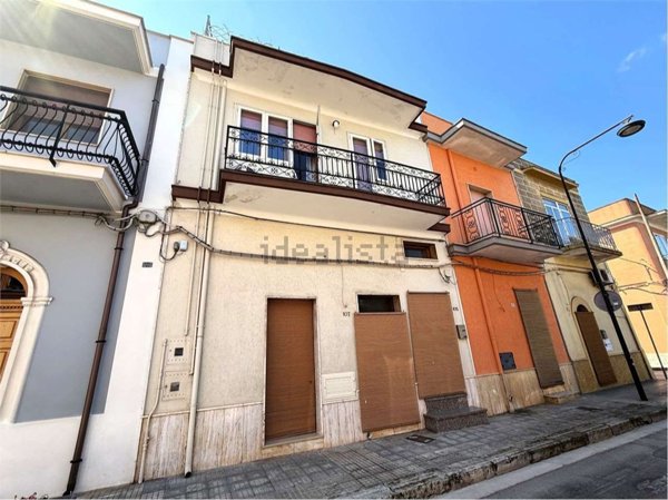 appartamento in vendita a San Vito dei Normanni in zona Centro Storico