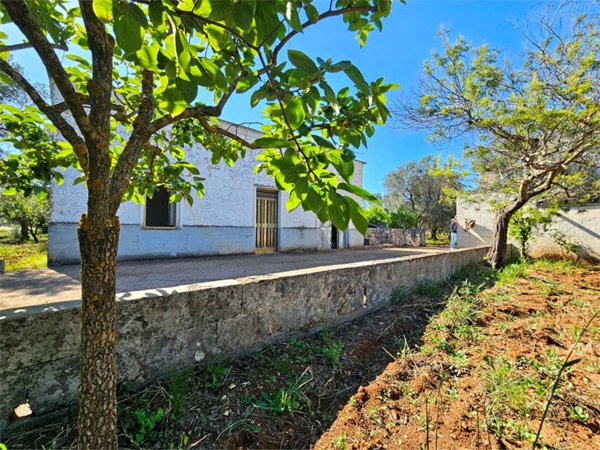 casa indipendente in vendita a San Vito dei Normanni in zona San Giacomo